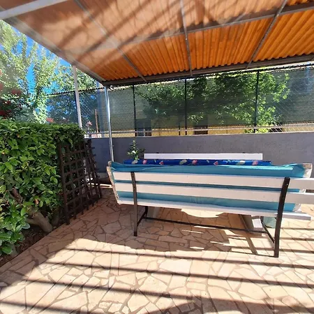 Apartman Fuer 4 Personen Ca 45 Qm In Valbandon, Istrien Istrische Riviera *